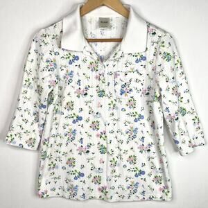 Blair Floral Granny Collared T-Shirt Small